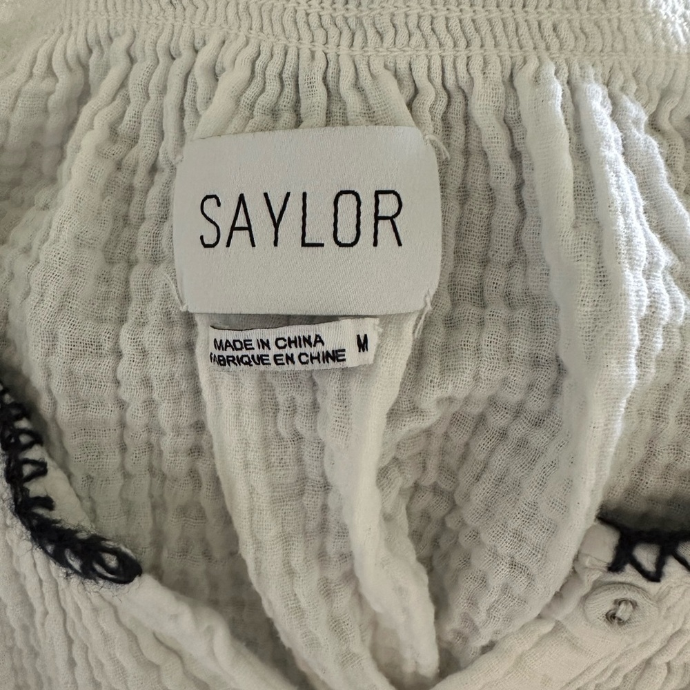 Saylor White Women's Top - Picture 7 of 7